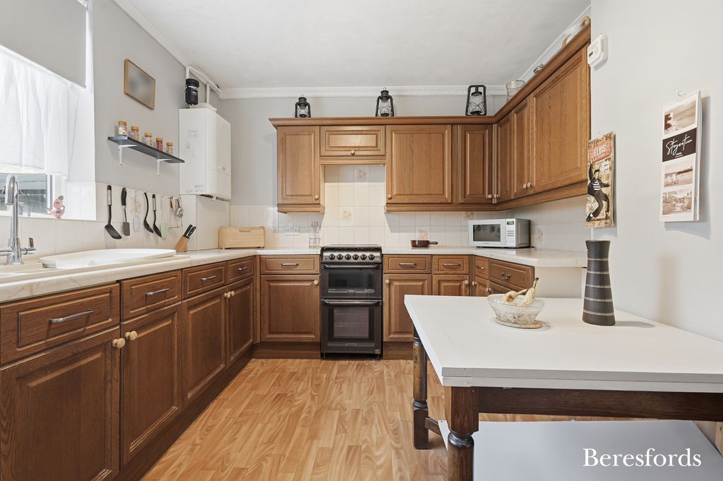 Property photo 2 of 15 Picture No. 47