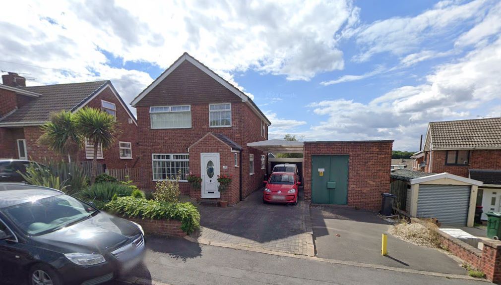 Property photo 1 of 5