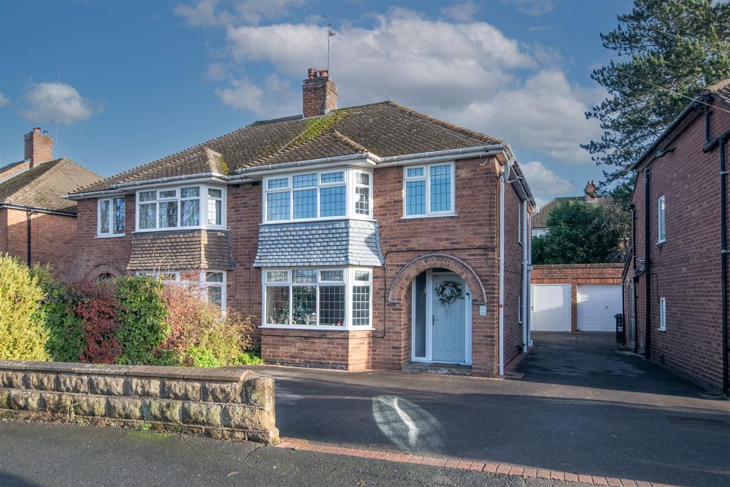 Property photo 1 of 24