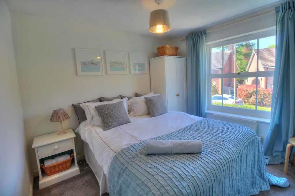 Additional image 15 of 5 bed detached house for saleTylston Meadow, Liphook GU30