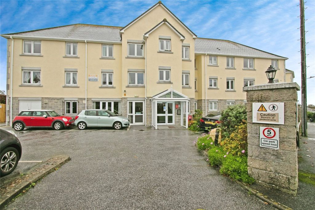 Property photo 1 of 10 General View