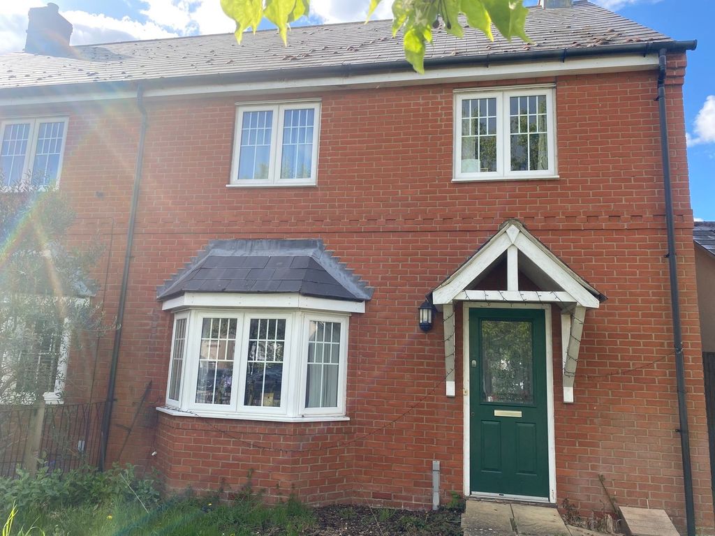 Property photo 2 of 28