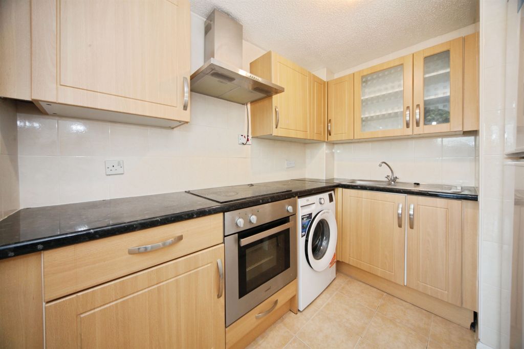 Property photo 2 of 12