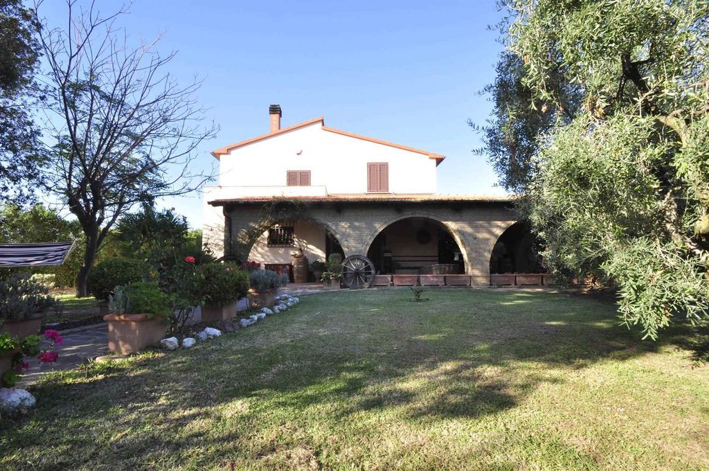 Property photo 3 of 29