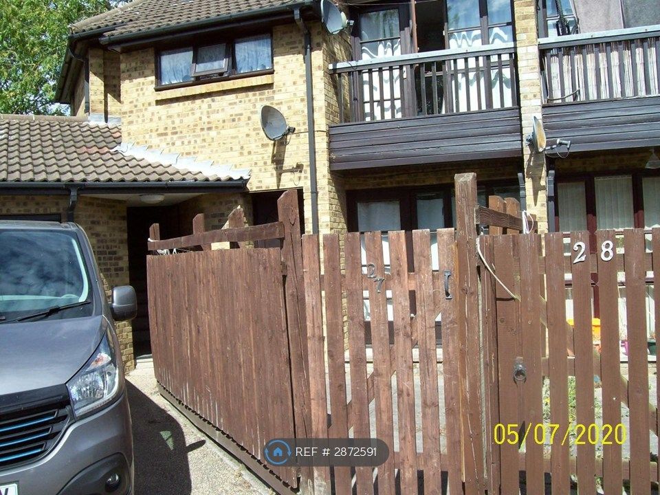 Property photo 2 of 17 Flat Front View