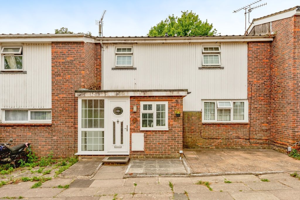 Property photo 1 of 18