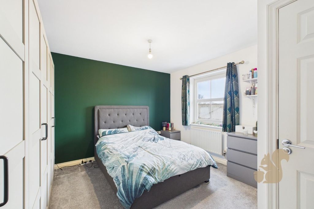 Property photo 3 of 17 Cam01659G0-Pr0710-Still007.Jpg