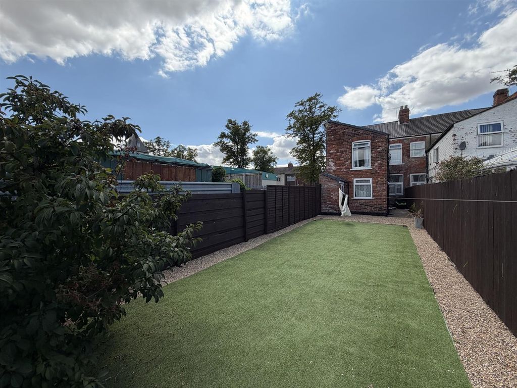 Property photo 3 of 18 d198d240-2552-4c61-Bf7c-94B5690B898A.Jpg