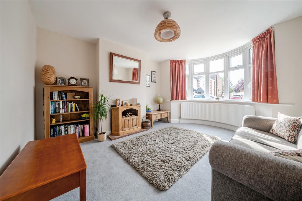 Property photo 3 of 19 1354253-18-68c97A562B1E2.Jpg