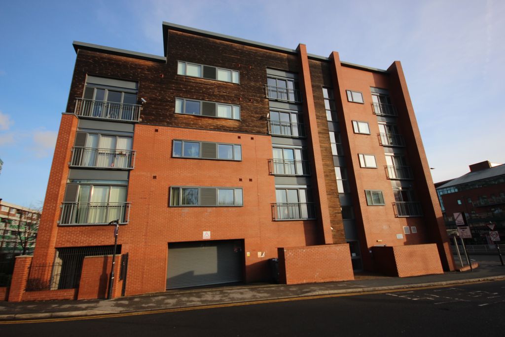 Property photo 1 of 7