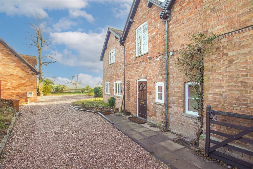 Property photo 3 of 16 Dsc09284-Edit.Jpg
