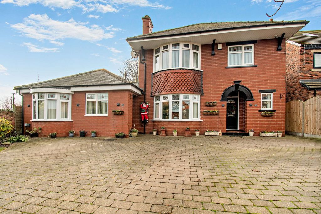 Property photo 1 of 34