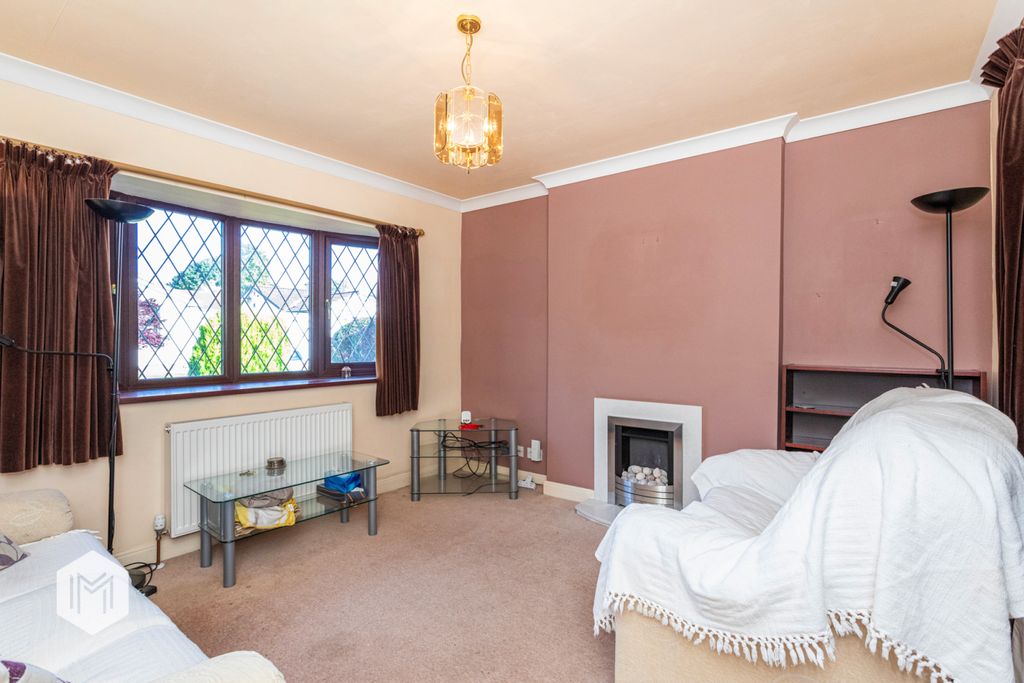 Property photo 2 of 21 Picture No. 02