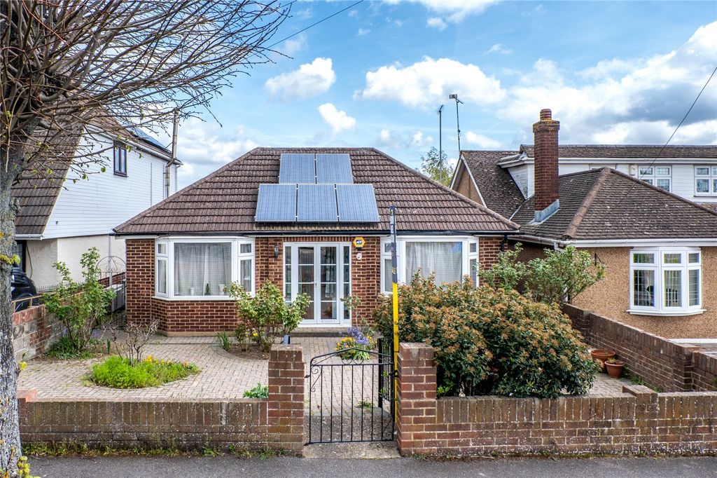 Property photo 1 of 22 Picture No. 14