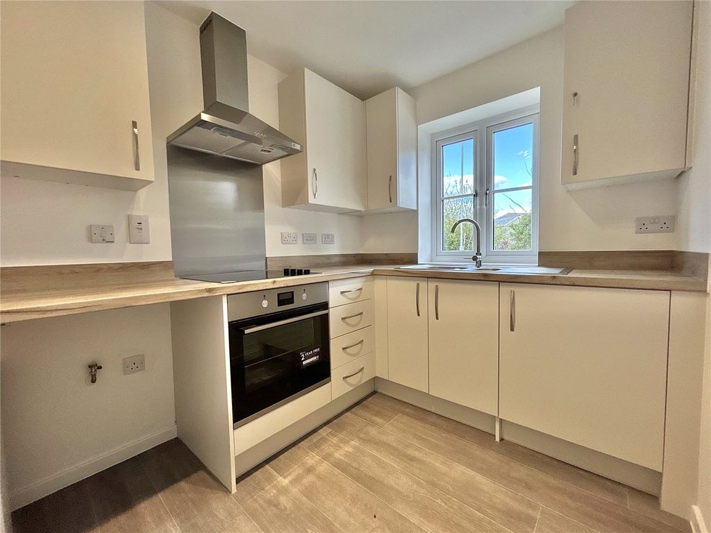 Property photo 2 of 10 Picture No. 02