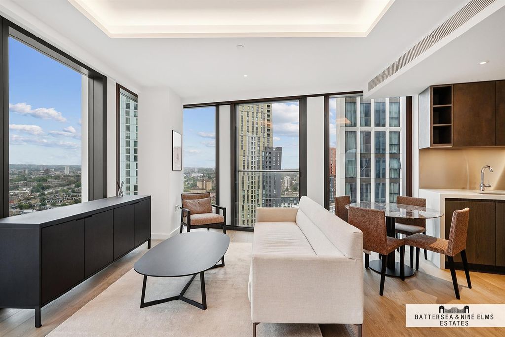 Property photo 1 of 33