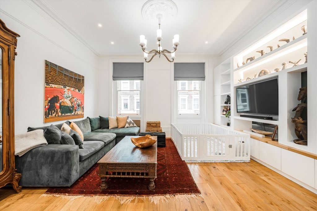 Property photo 1 of 9