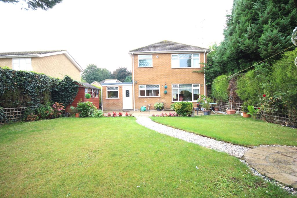 Property photo 2 of 18