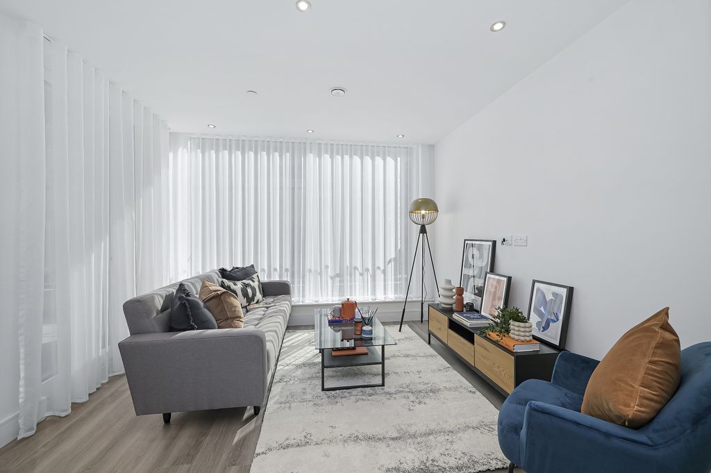 Property photo 1 of 9