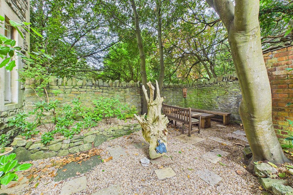 Additional image 17 of 3 bed flat for saleGardens Road, Clevedon BS21