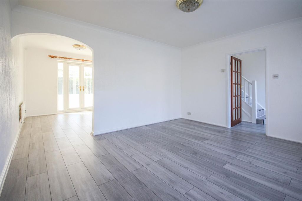 Property photo 2 of 14 1Z6A5447.Jpg