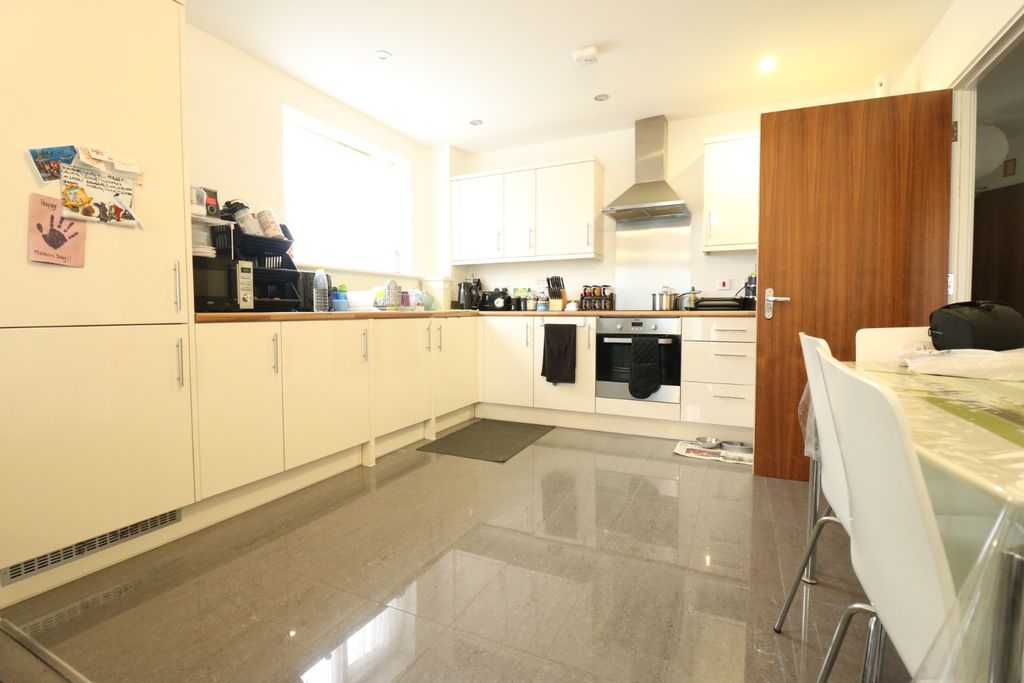 Property photo 3 of 10 5089122