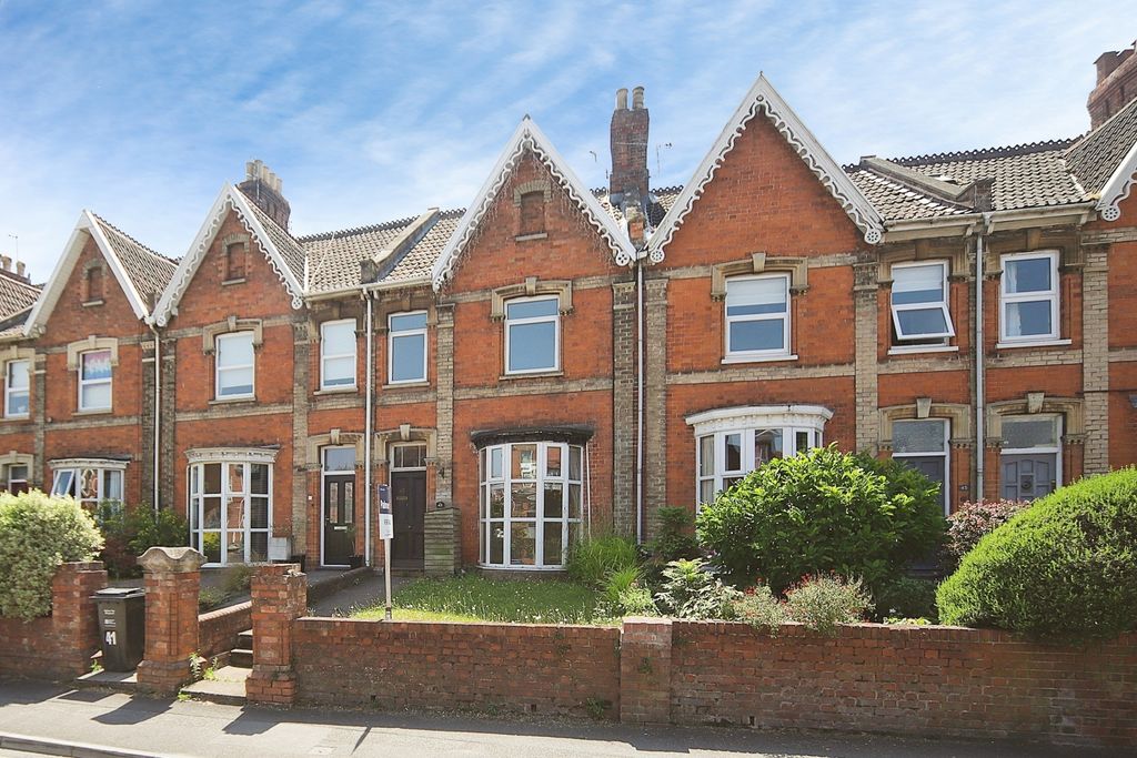 Property photo 1 of 19 Pbox-Img.Jpg