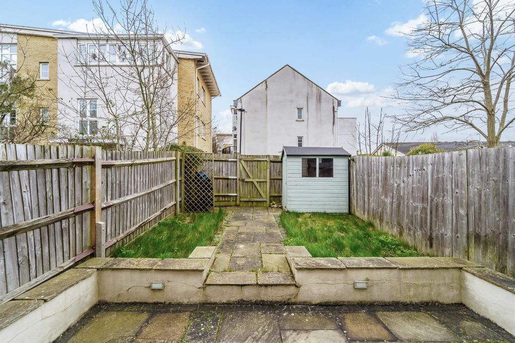 Property photo 3 of 20 Revere Way