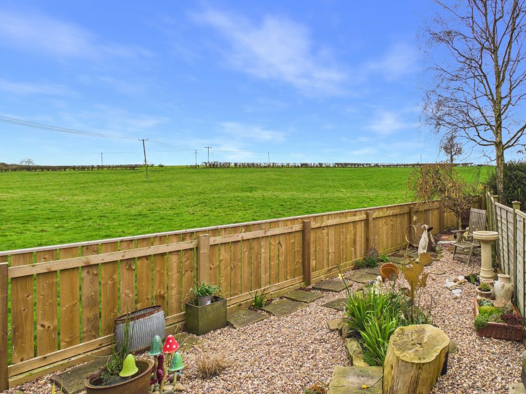 Property photo 3 of 21 5000218