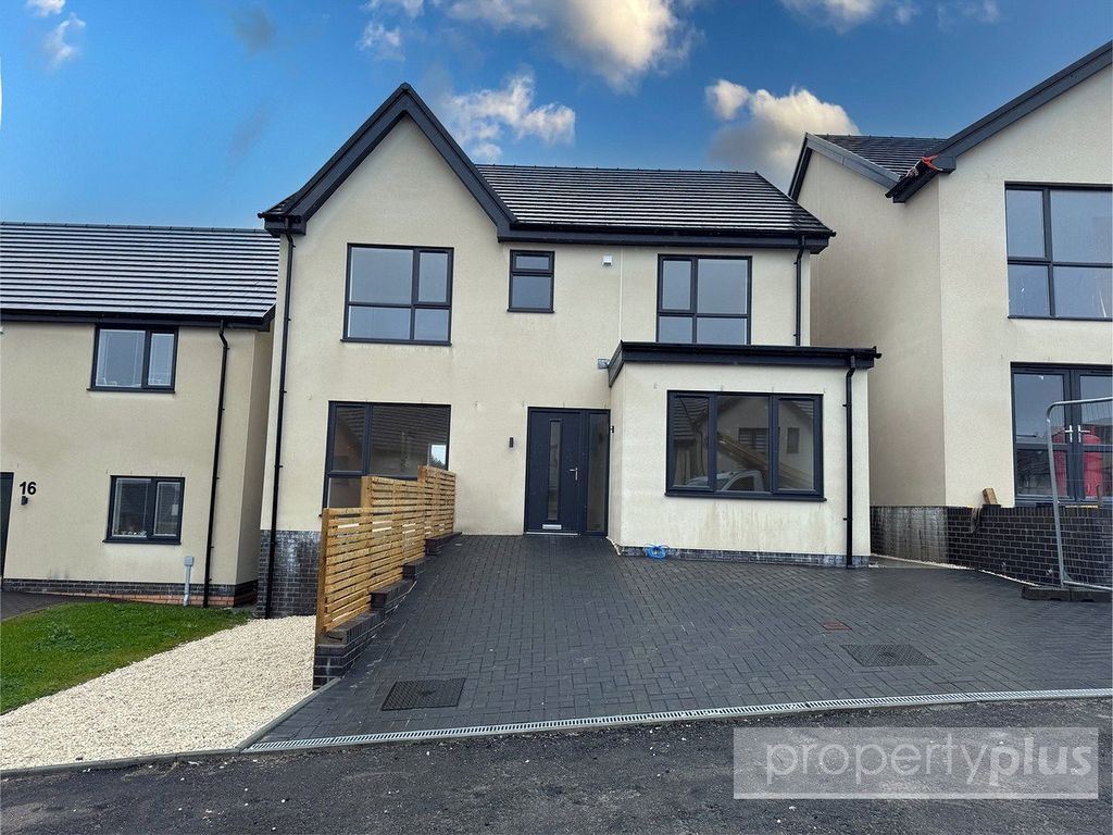 Property photo 1 of 26 Picture No. 01