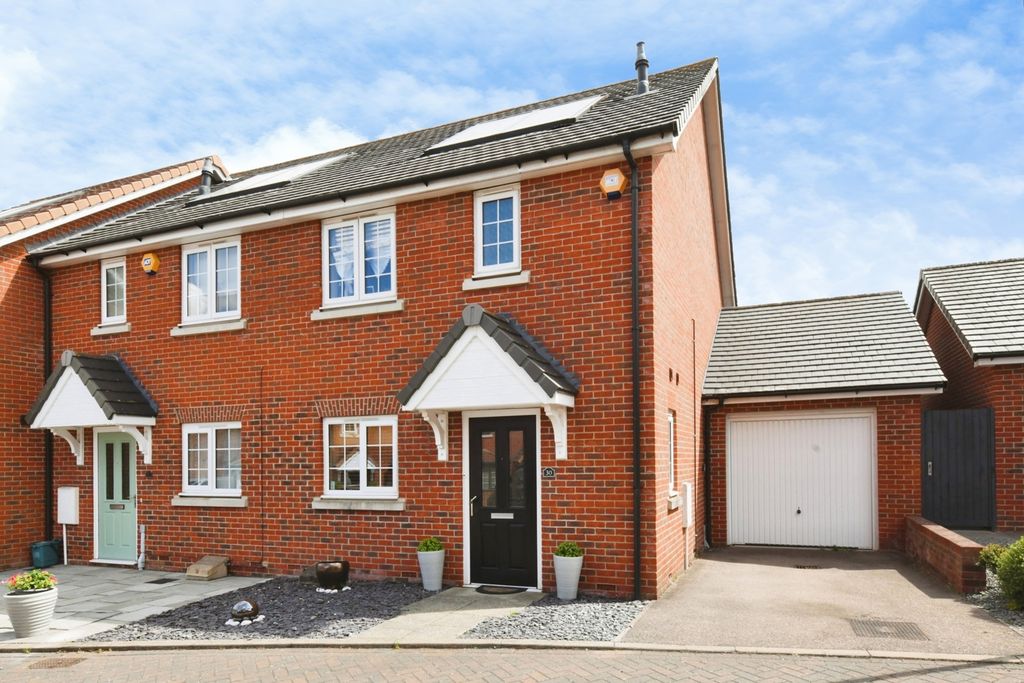 Property photo 1 of 17 Pbox-Img.Jpg