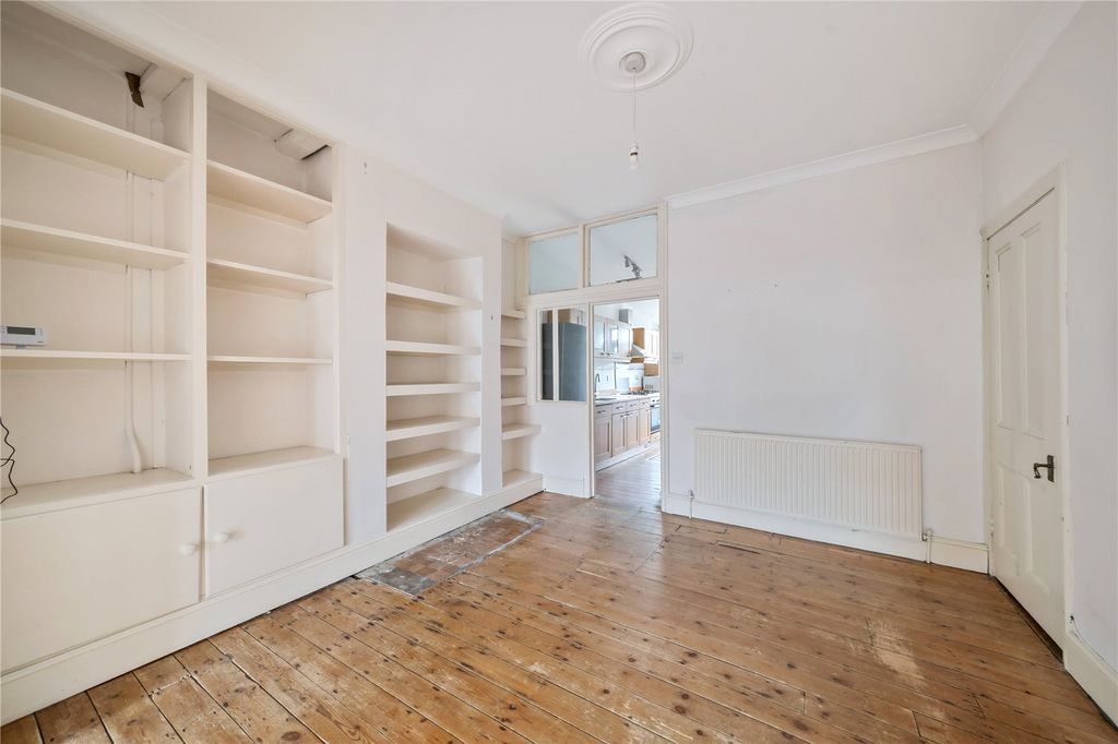 Property photo 3 of 12 Picture No. 04