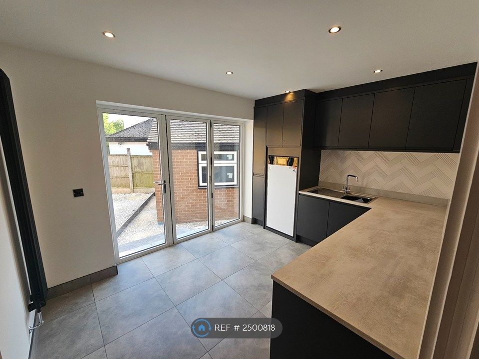 Property photo 3 of 26