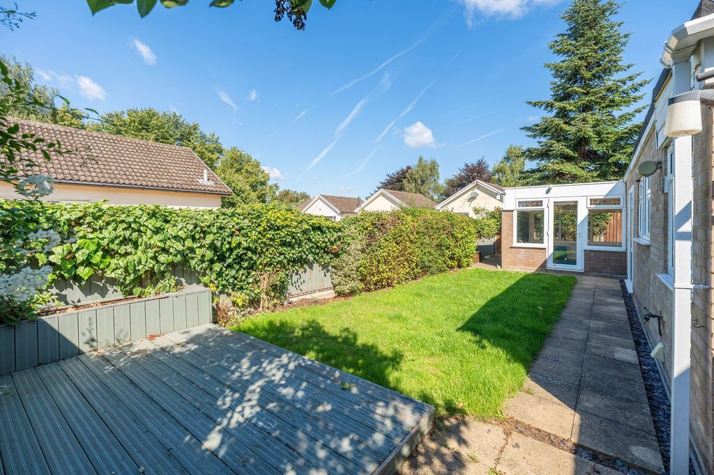 Property photo 2 of 23