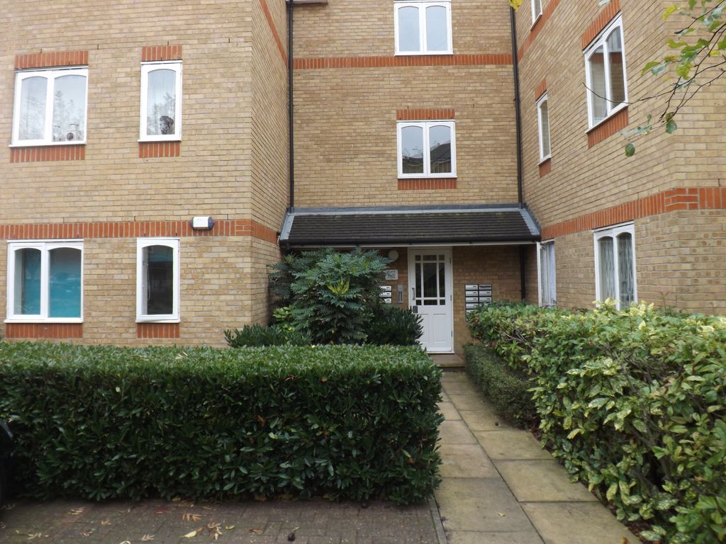 Property photo 1 of 5