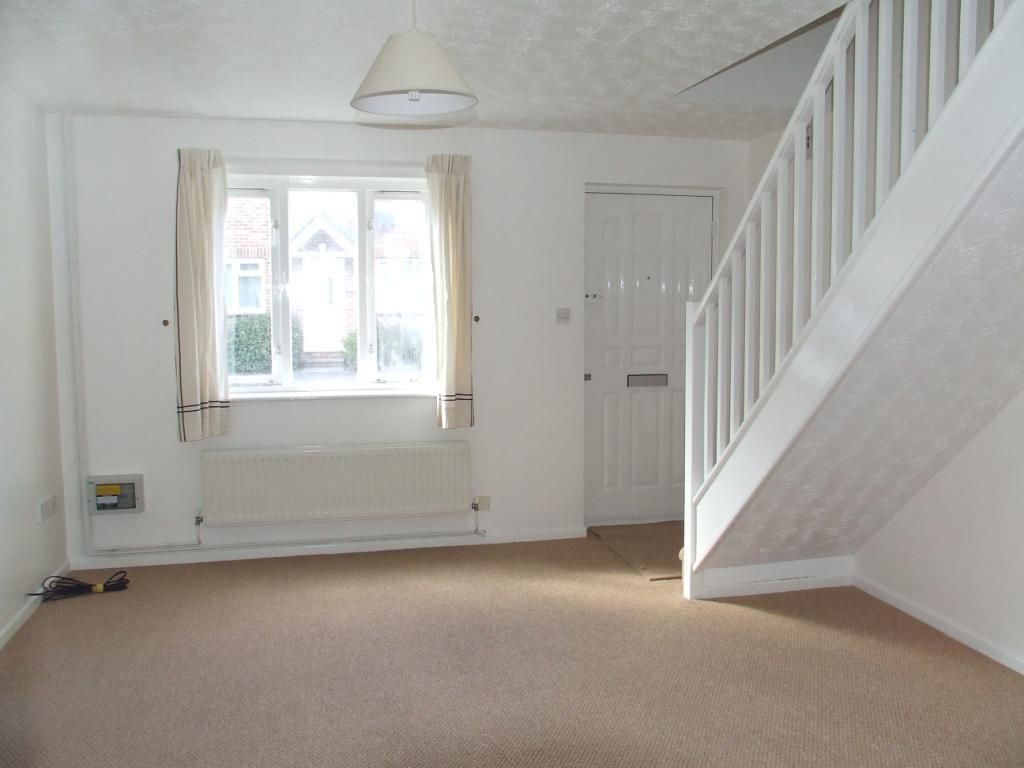 Property photo 2 of 7 Lounge