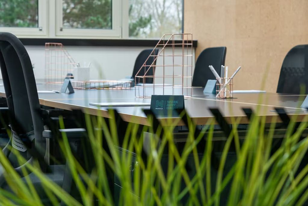 Property photo 1 of 8 Office