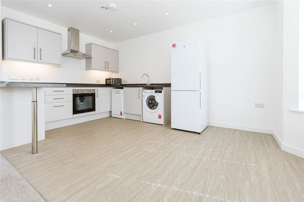 Property photo 3 of 9 Picture No. 08