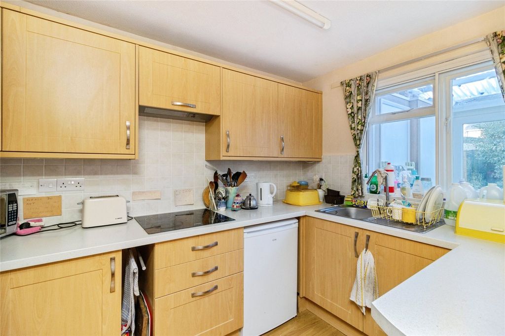 Property photo 3 of 24 Picture No. 15