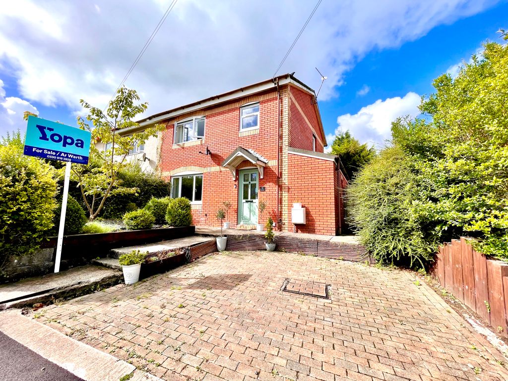 Property photo 1 of 21 Img_3056
