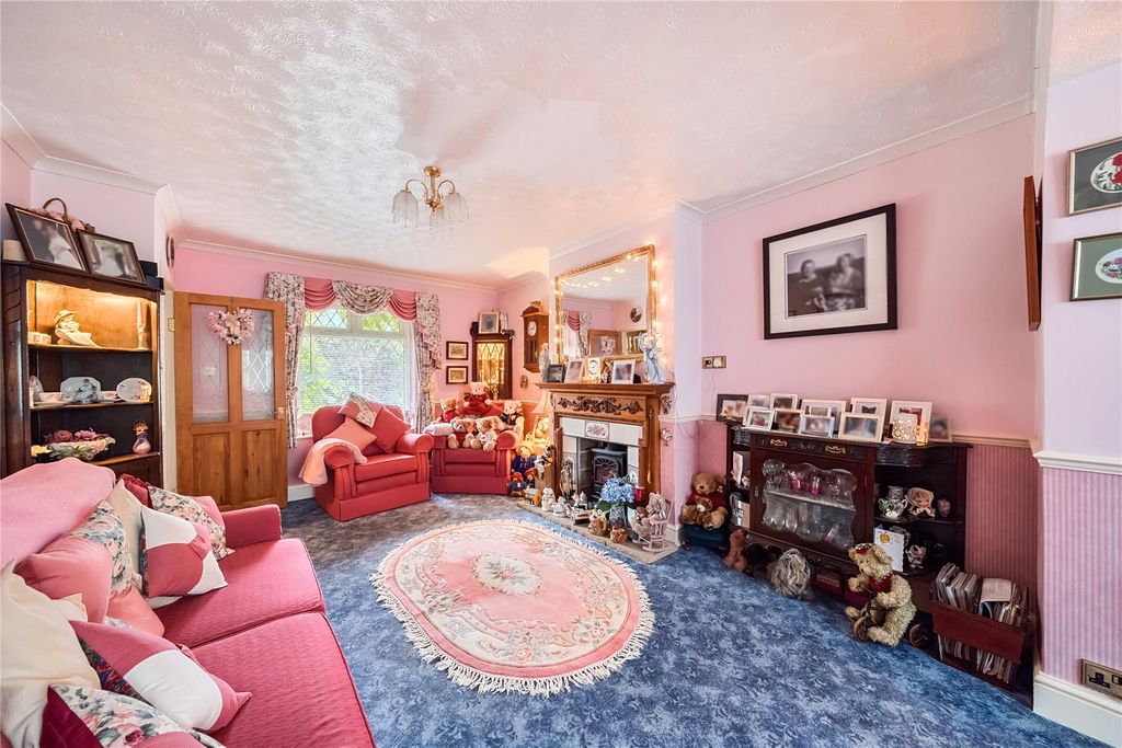 Property photo 2 of 26 Picture No. 19