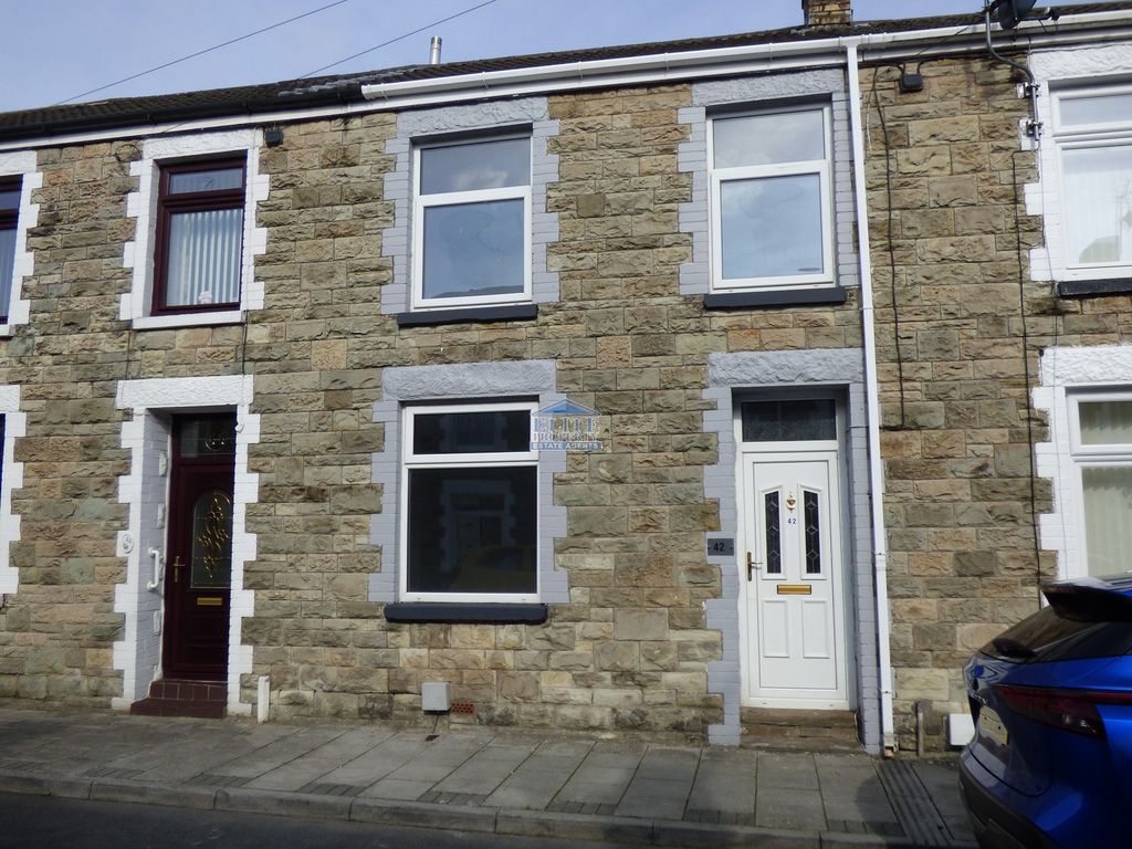 Property photo 1 of 12 Main Image