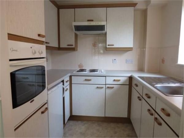 Property photo 3 of 4 Kitchen