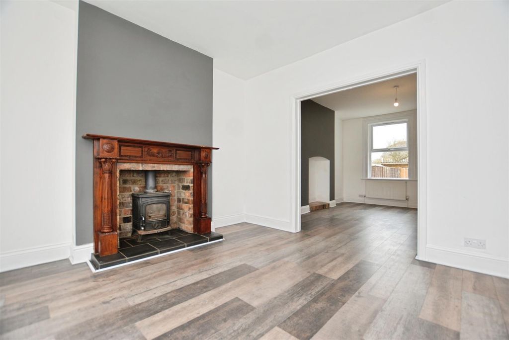 Property photo 3 of 17 d844Bade-Dsc_0042.Jpg