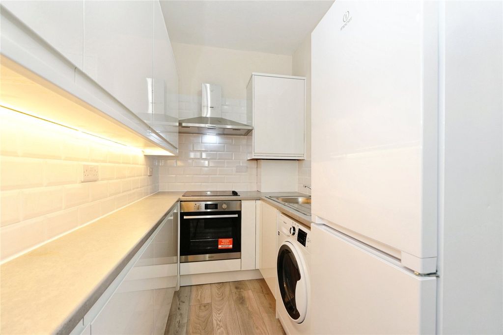 Property photo 3 of 13 Picture No. 05