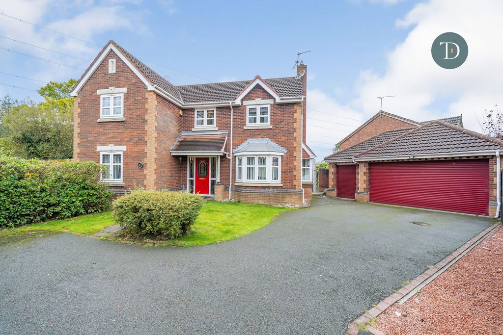 Property photo 1 of 39