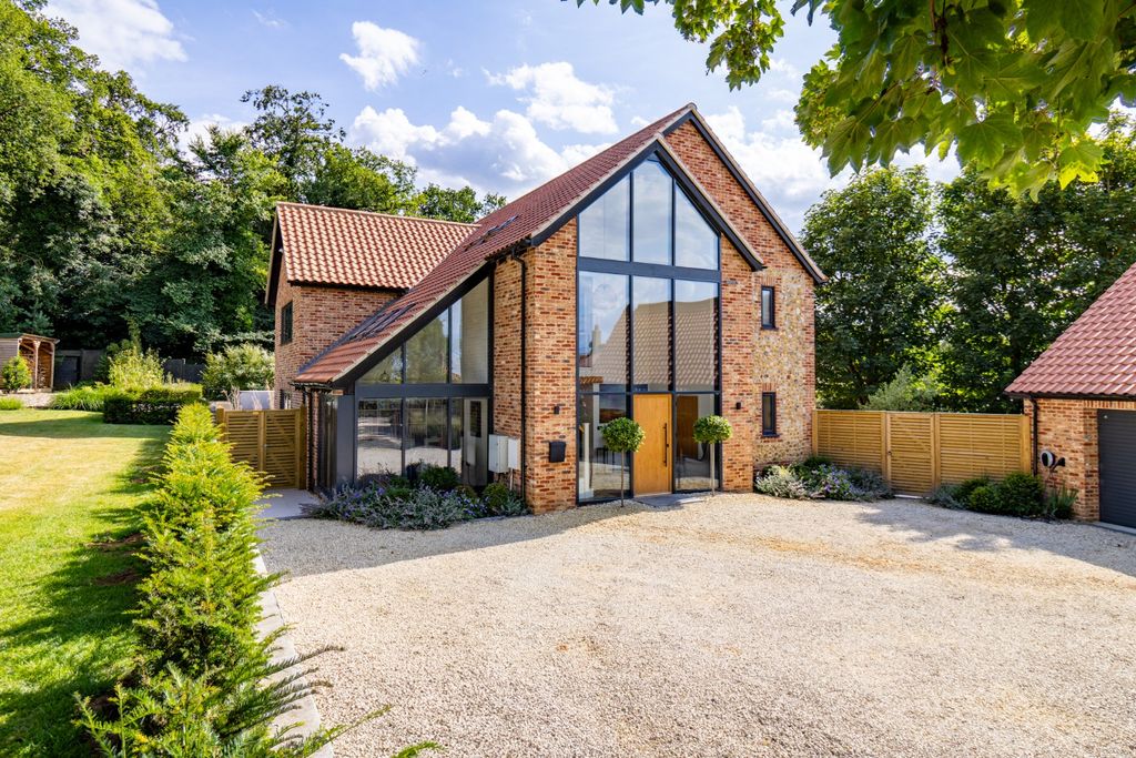 Property photo 1 of 64 4329920