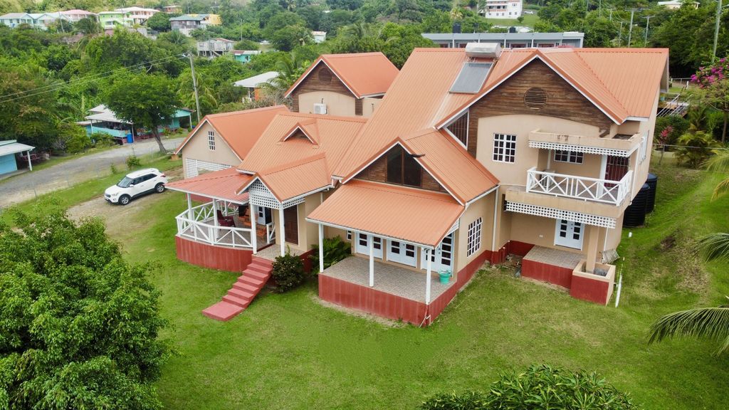 Property photo 1 of 12