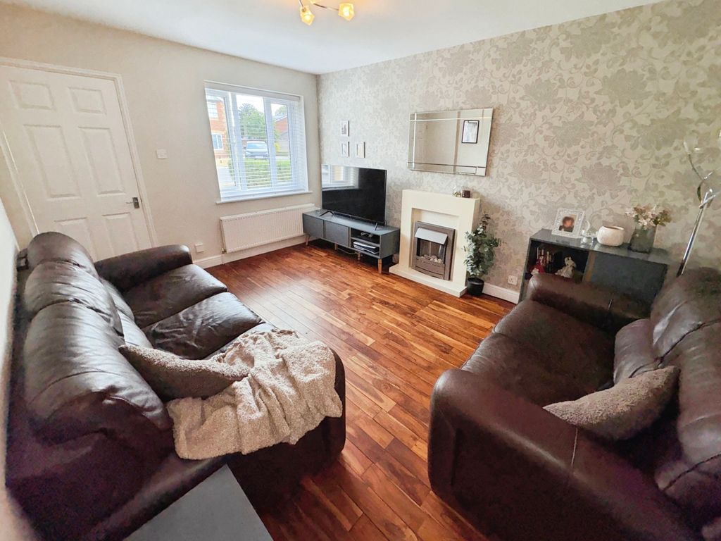 Property photo 2 of 16 F2333042-Img_0369