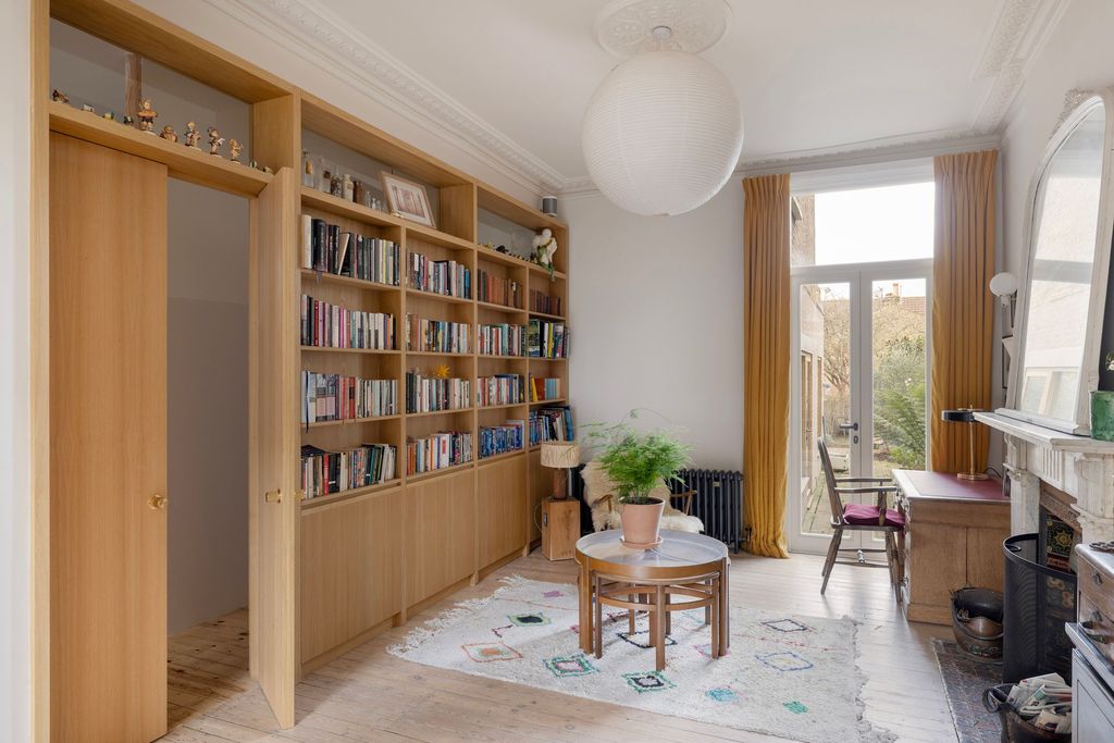 Property photo 3 of 19